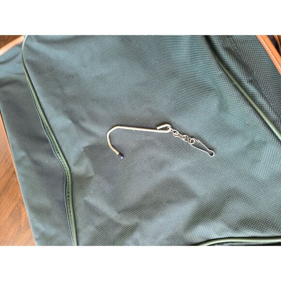 La Valege Garment Bag Luggage Leather Trimmed 22 x 22 Green - Picture 14 of 16